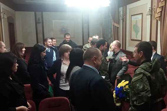 З зони АТО повернулися франківські слідчі (фото) — фото 1