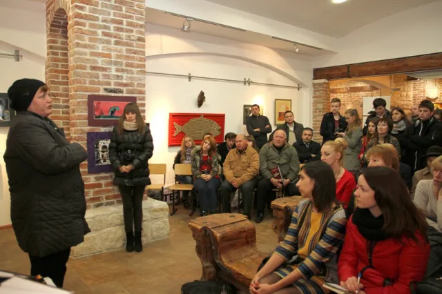 У фортечній галереї «Бастіон» презентували книги «Герої Революції Гідності» та «Горять свічки на серці України» (фото) — фото 13