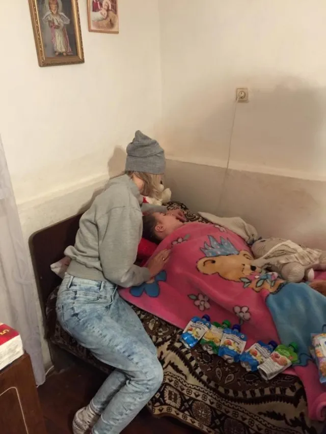 7-річна дівчинка, котру скалічив вітчим, залишилася без допомоги (фото) — фото 6