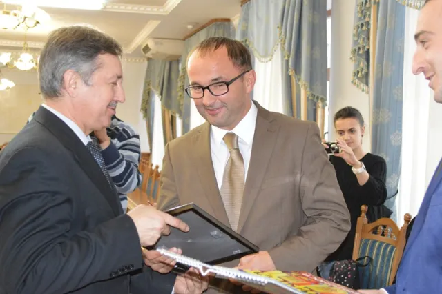 В Івано-Франківську вручили грамоти учасникам презентації сучасної української книжкової продукції «Сторінками української книги» (фото) — фото 3