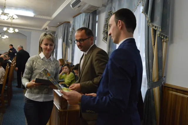 В Івано-Франківську вручили грамоти учасникам презентації сучасної української книжкової продукції «Сторінками української книги» (фото) — фото 7