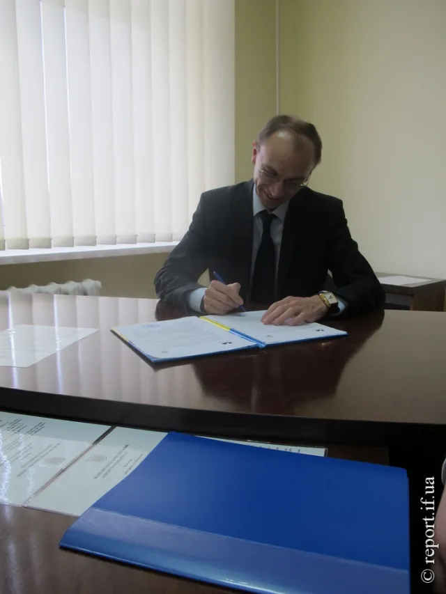 Два суди у Франківську підписали угоду про відкритість – активісти фіксуватимуть засідання на камер (фото) — фото 1