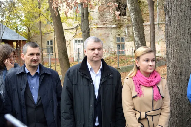 У Франківську протягом трьох днів фахівці з України і Польщі вирішуватимуть долю палацу Потоцьких (фото) — фото 2