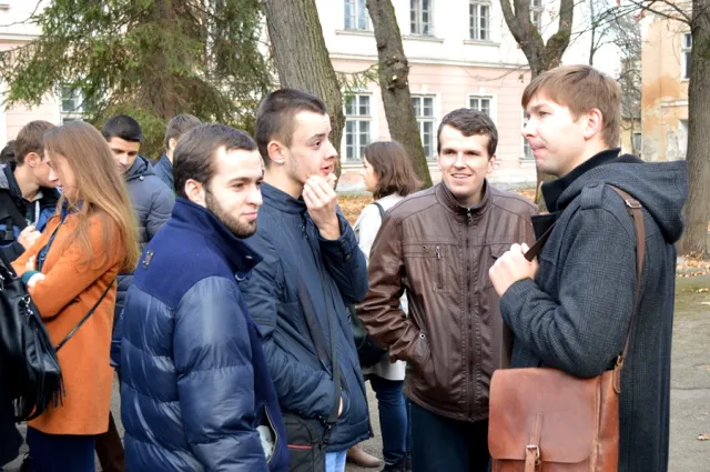 У Франківську протягом трьох днів фахівці з України і Польщі вирішуватимуть долю палацу Потоцьких (фото) — фото 9