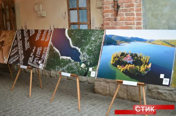 У Франківську відкрилась фотовиставка про Хорватію з висоти пташиного польоту (фото) — фото 4