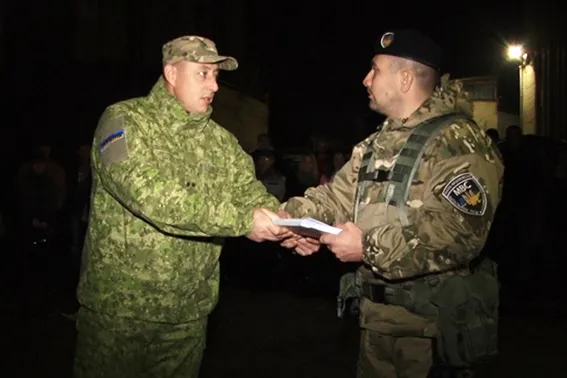 Прикарпатські правоохоронці повернулись із зони АТО (фото) — фото 1
