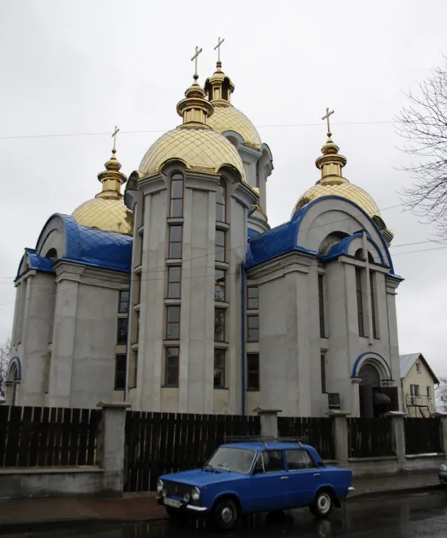 В обласному центрі освятили Церкву Архистратига Михаїла (фото) — фото 17