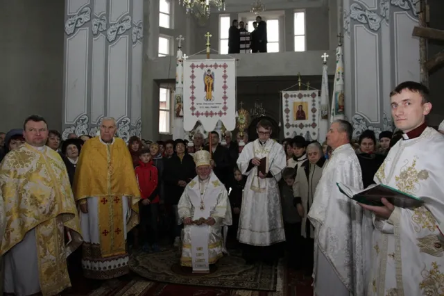 В обласному центрі освятили Церкву Архистратига Михаїла (фото) — фото 8