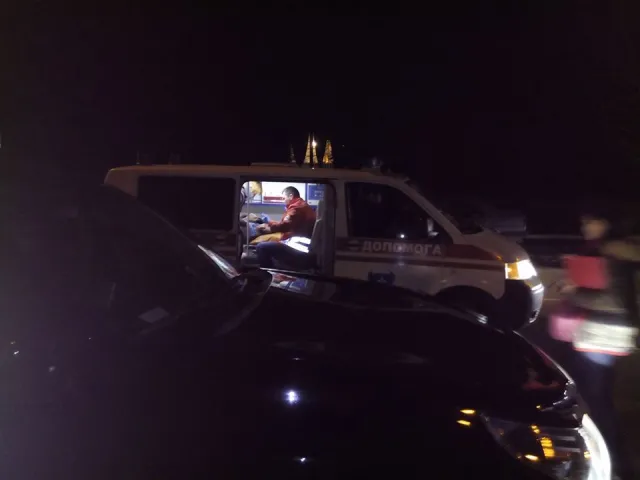 На Мазепи позашляховик збив пішохода (фото) — фото 1