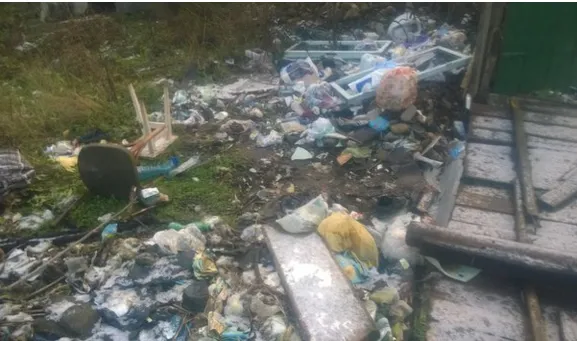 В Івано-Франківську близько десяти років пустує ділянка, відзначена на карті міста як вулиця Пулюя 1 (фото) — фото 3