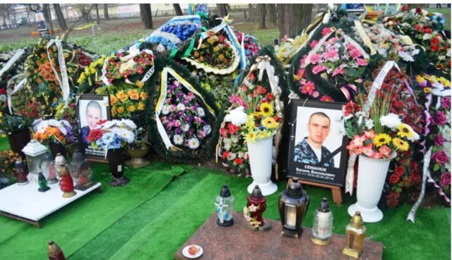 У Меморіальному сквері, що в Івано-Франківську, відбулася панахида і вшанування пам’яті загиблих в АТО бійців (фоторепортаж) — фото 1