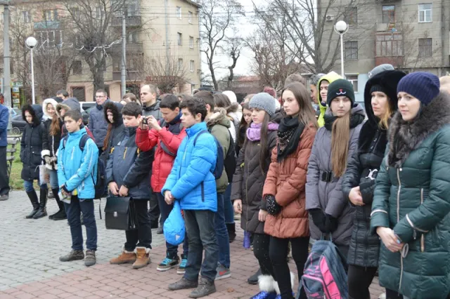 В Івано-Франківську вшанували пам'ять жертв Чорнобильської катастрофи (фото) — фото 14