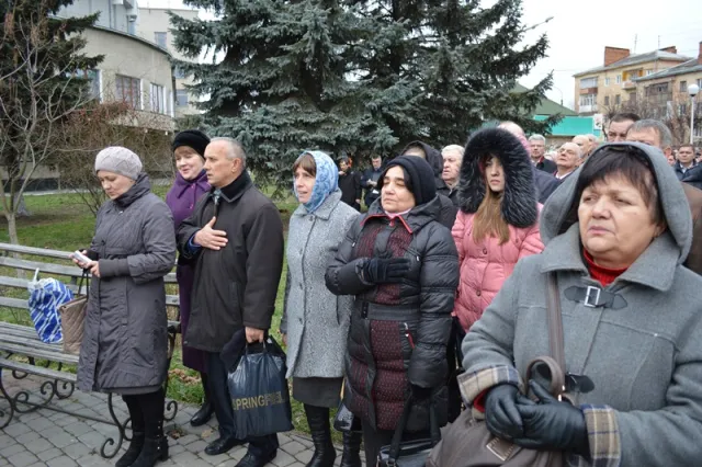 В Івано-Франківську вшанували пам'ять жертв Чорнобильської катастрофи (фото) — фото 8