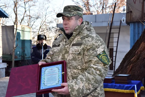 Близько ста правоохоронців Івано-Франківської області повертаються із Маріуполя (фото) — фото 3