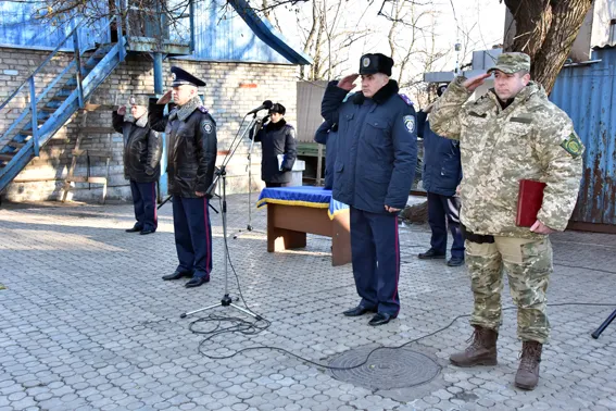 Близько ста правоохоронців Івано-Франківської області повертаються із Маріуполя (фото) — фото 6
