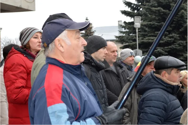 Підприємці Івано-Франківська прийшли на мітинг під міськраду (фото+відео) — фото 5