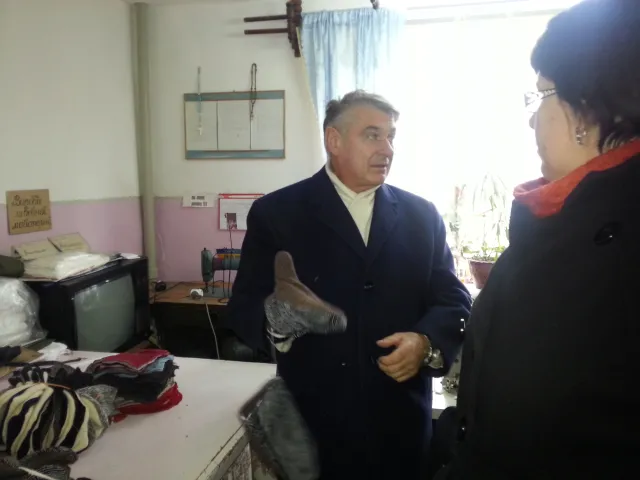 Податківці Івано-Франківщини завітали до Снятинського будинку-інтернату з подарунками від Святого Миколая — фото 2
