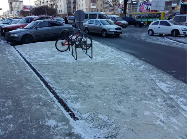В Івано-Франківську облаштували ще один "острівець безпеки" (фото) — фото 2