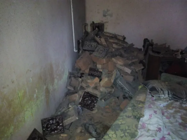 На Чорновола в житловому будинку стався вибух. Є постраждалі (фото) (оновлено) — фото 1