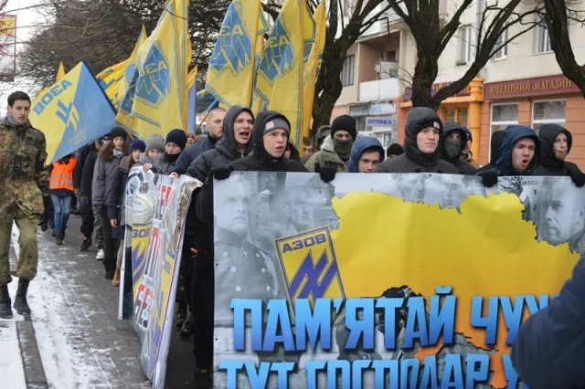 В Івано-Франківську «Азов» провів акцію «марш Справедливості» (фото+відео) — фото 5