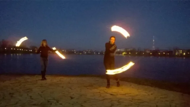 На Острові кохання відбулось фаєр-шоу — фото 1