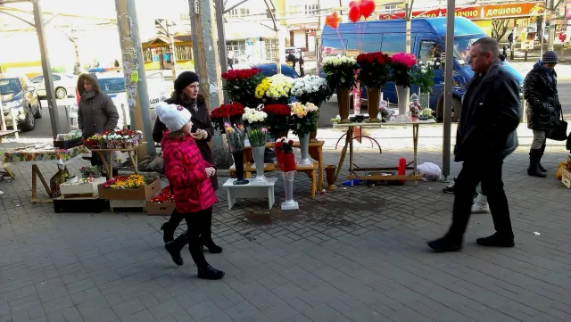 У Франківську поліція взялась за стихійну торгівлю — фото 4