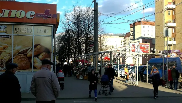 У Франківську поліція взялась за стихійну торгівлю — фото 5