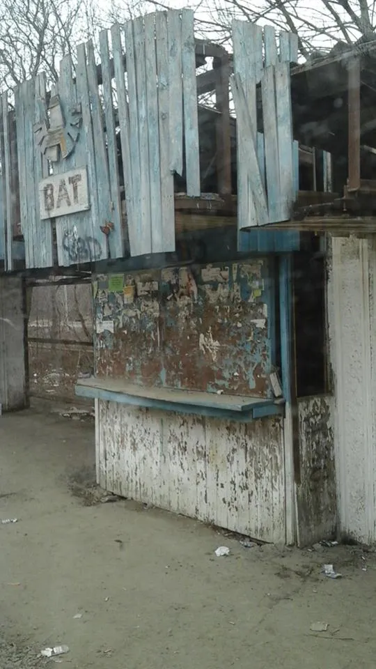 Пасажири міської маршрутки стали свідками того, як водій «ходив по маленькому». Водії вимагають облаштувати на кінцевих зупинках туалети — фото 2