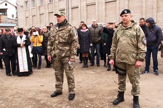 Бійці батальйону «Івано-Франківськ» вирушили в зону АТО — фото 2