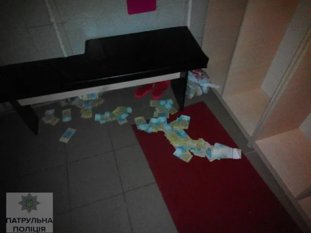 Захотіли протеїну: юнаки у масках намагались пограбувати «качалку» — фото 3