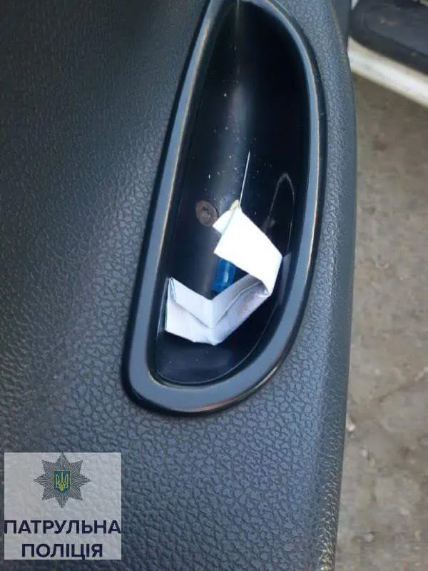 Франківські поліцейські затримали водія, який керував автомобілем під дією наркотиків — фото 3