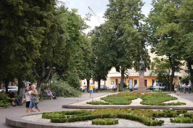 Що варто побачити в Івано-Франківську? — фото 25