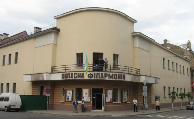 Що варто побачити в Івано-Франківську? — фото 27