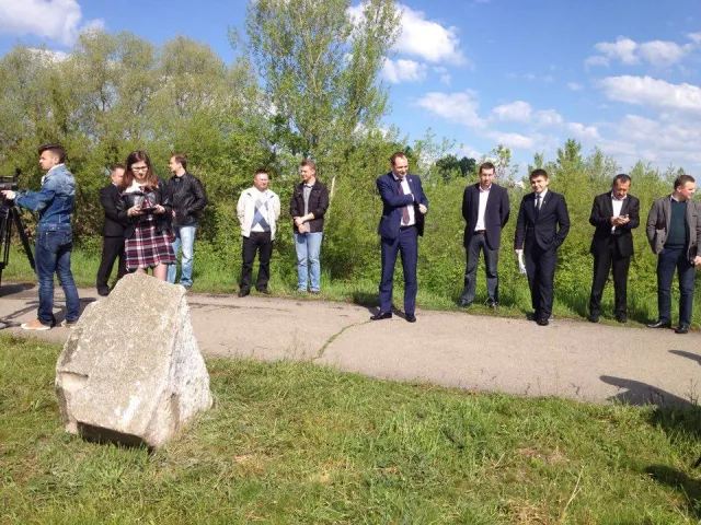У Франківську заклали камінь під будівництво нового мосту на Пасічну через річку Бистриця Солотвинська — фото 1