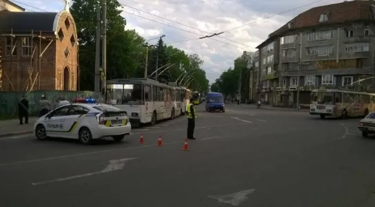 Невідомі знову погрожували підірвати залізничний вокзал. Чергове мінування виявилось "фейковим" — фото 1