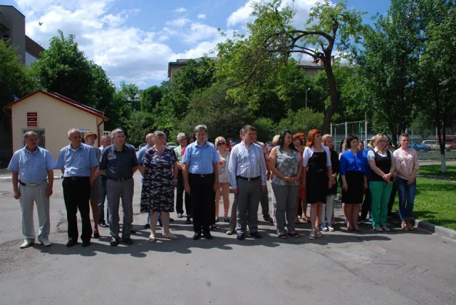 У Івано-Франківську вшанували пам’ять рятувальників, які загинули на полігоні в Грибовичах — фото 2