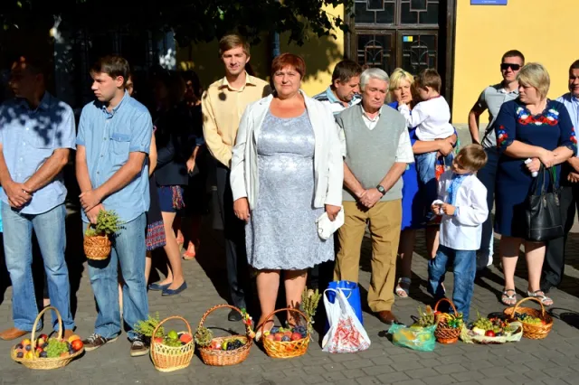 В Івано-Франківську відзначають Яблучний спас — фото 4