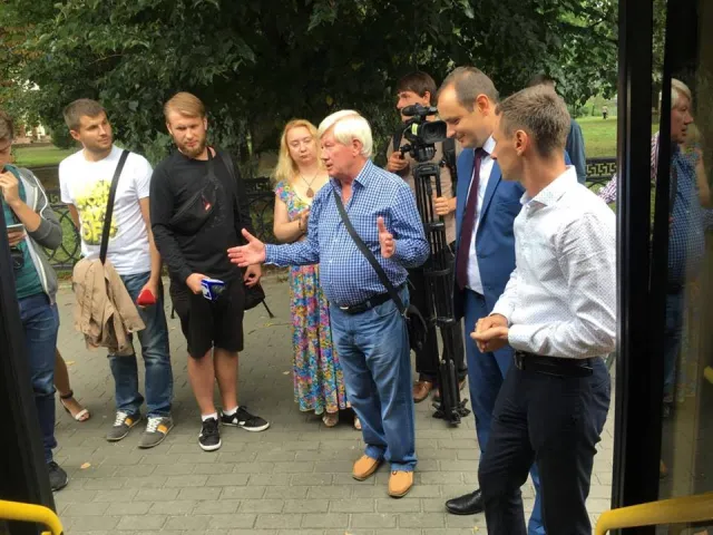 Міський голова Івано-Франківська протестував нові тролейбуси — фото 2