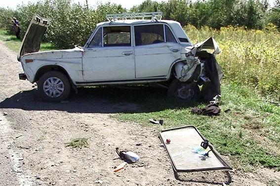 Біля міського кладовища трапилася масштабна аварія: п’ять буковинок у лікарні — фото 3