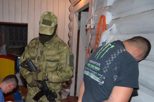 На Івано-Франківщині виявили нарколабораторію з виготовлення амфетаміну — фото 5