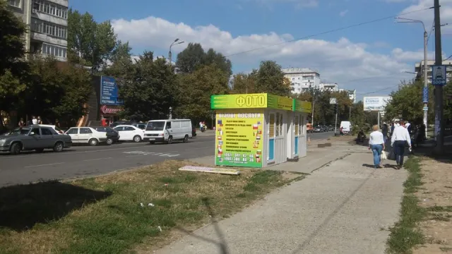 На Пасічній демонтували незаконні МАФи. За кілька днів, МАФи повернулись на своє місце — фото 2