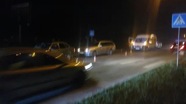 На Набережній автомобіль збив пішохода - у потерпілого немає претензій до водія — фото 4