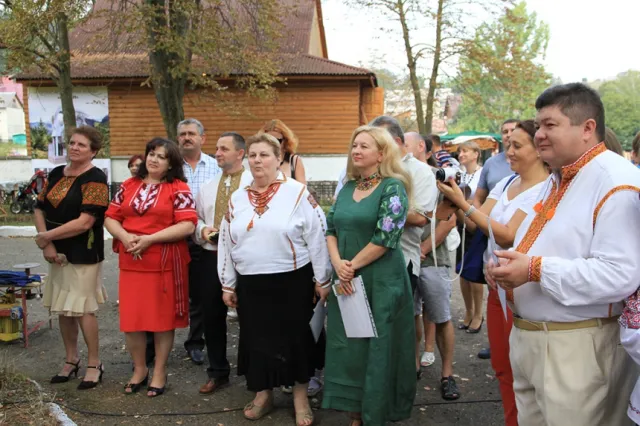 На Прикарпатті відбувся фестиваль кераміки, ремесел і фольклору — фото 2