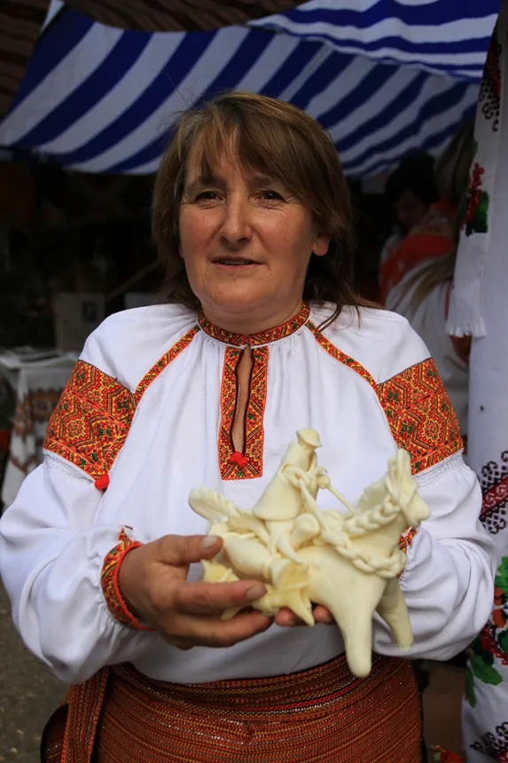 На Прикарпатті відбувся фестиваль кераміки, ремесел і фольклору — фото 3