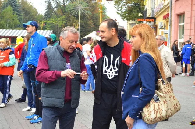 В Івано-Франківську пройшло наймасштабніше спортивне дійство цього року - Frankivsk Half Maraton’16 — фото 7
