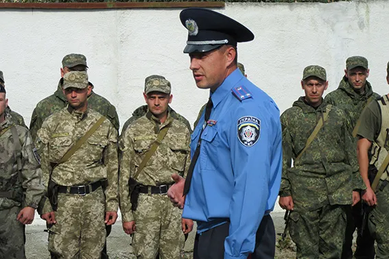 Загін прикарпатських поліцейських повернувся із зони АТО — фото 4