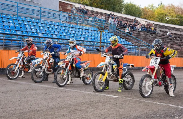 На чемпіонаті України з флет-треку прикарпатці завоювали "золото" та "бронзу" — фото 2