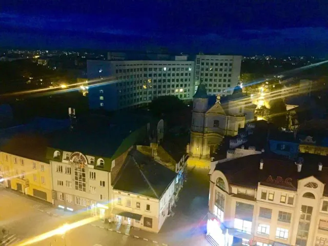 Оглядовий майданчик на Ратуші буде працювати до 20:00 — фото 3