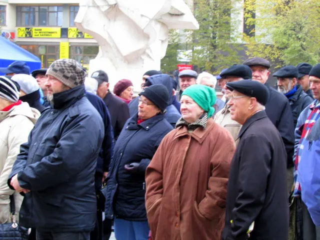 У Івано-Франківську відбувся мітинг проти підвищення тарифів — фото 11