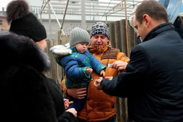 На Новгородській на ринку мер міста Руслан Марцінків говорив про проблеми Франківська — фото 1